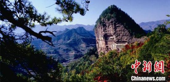 圖為世界文化遺產(chǎn)麥積山石窟。(資料圖)甘肅省文物局供圖