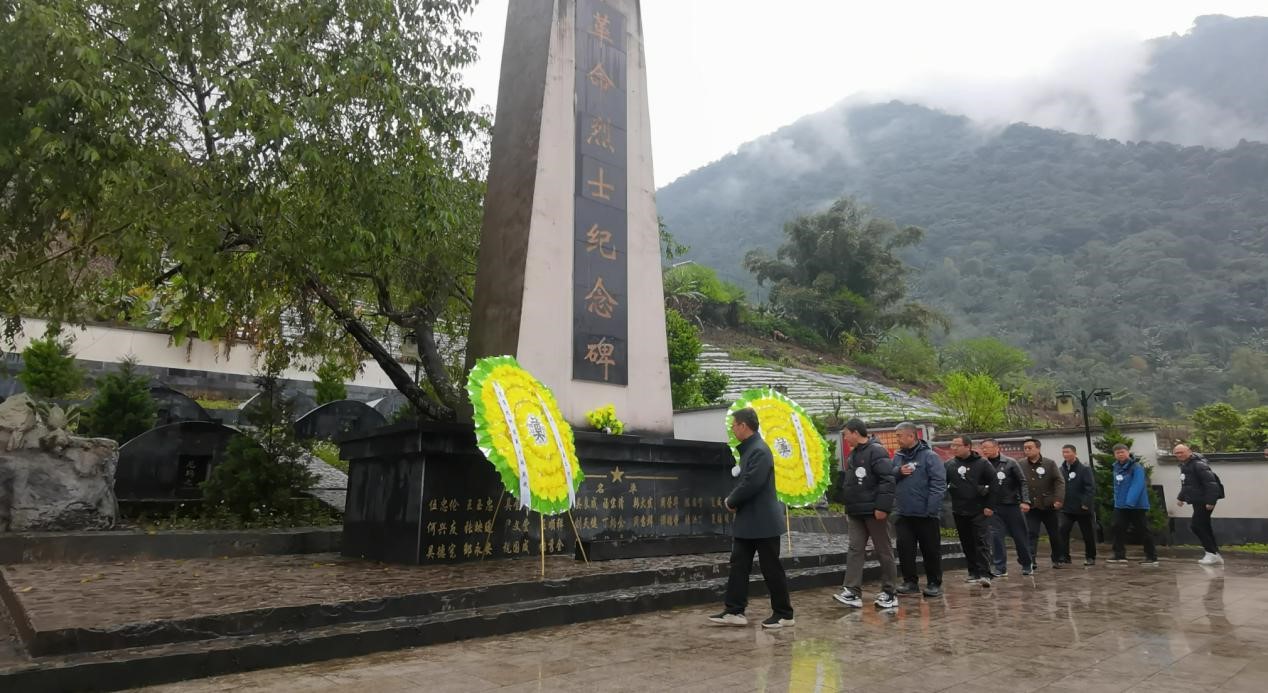 學(xué)黨史祭英烈強(qiáng)動力，扎實走好援藏路